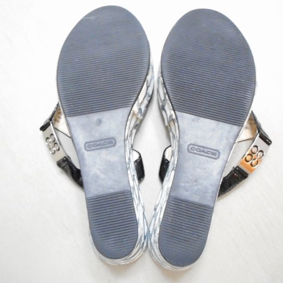 Coach Black Patent Leather Sandals size 7.5 - Picture 9 of 9